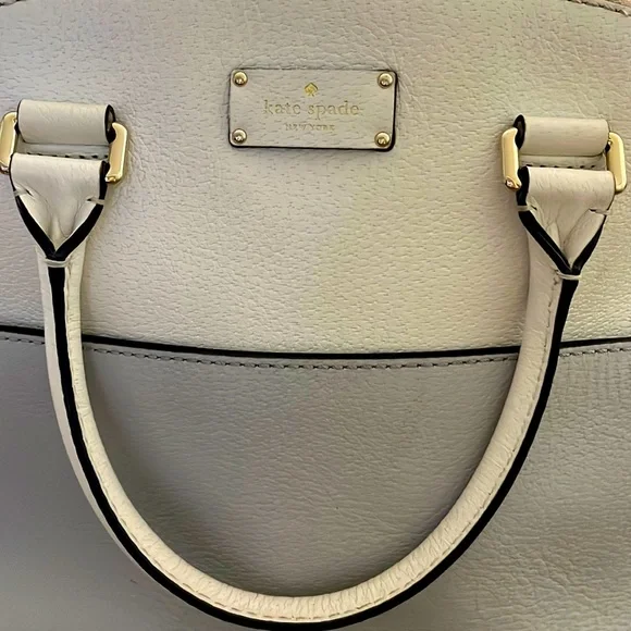 Beautiful Classic Kate Spade Sadie Dome Leather Crossbody Satchel Purse - Picture 2 of 8